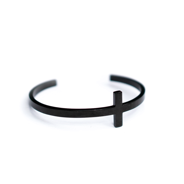 PULSERA DE ACERO NEGRO CON CRUZ