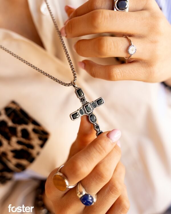 CADENA CRUZ IMPERIAL ZIRCONIA NEGRA