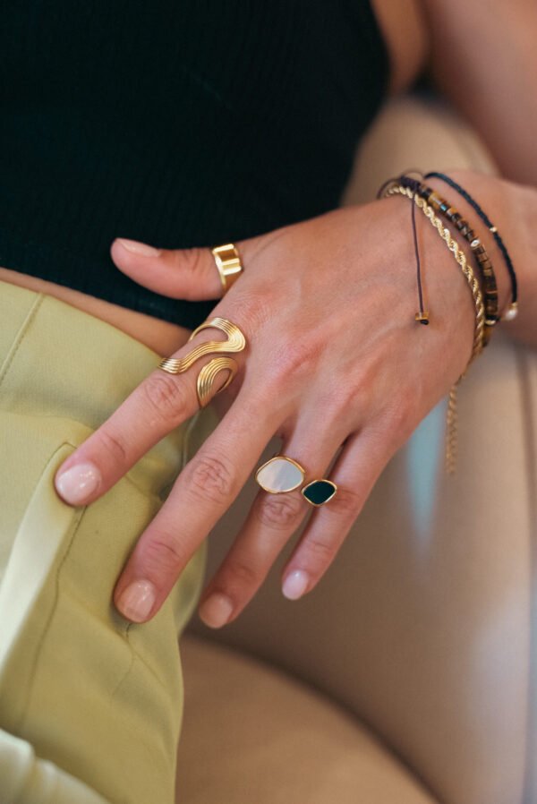 ANILLO FLOW GOLD